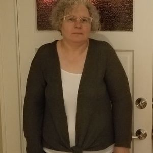 Meet your Posher, Sherry